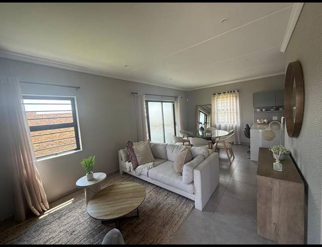 3 BEDROOM TOWNHOUSE FOR SALE IN LION PRIDE